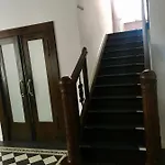 Adam Вилла *